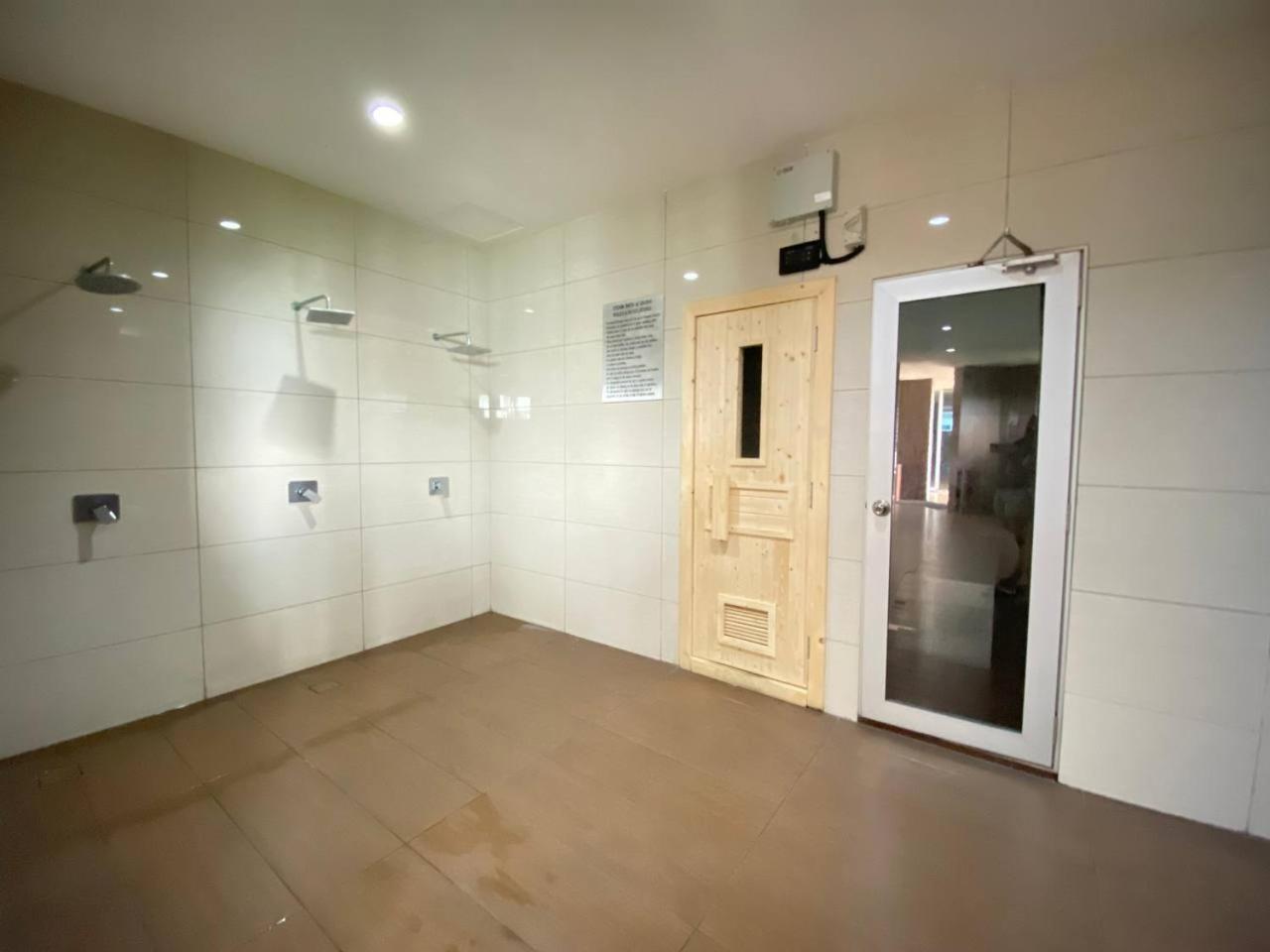 Ksl Cosy B15 Tv Box * Johor Bahru